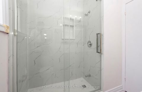 Photo 25 at 66 Avening Drive, Clairville, Toronto