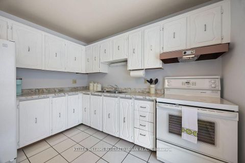 Photo 15 at 2 Sebastian Cabot Way, Jane Heights, Toronto