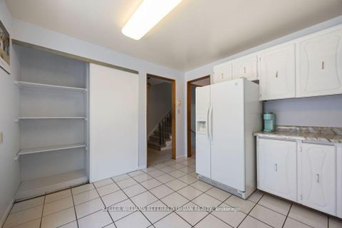 Photo 17 at 2 Sebastian Cabot Way, Jane Heights, Toronto