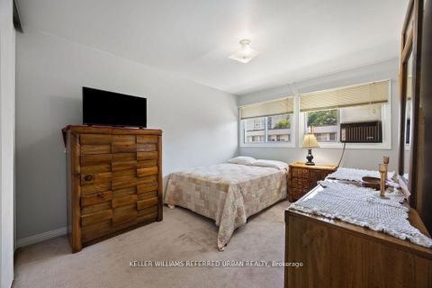 Photo 22 at 2 Sebastian Cabot Way, Jane Heights, Toronto