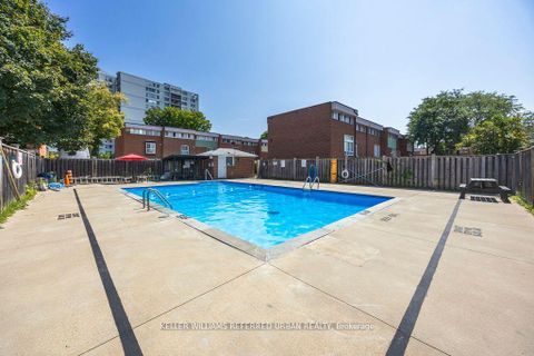 Photo 35 at 2 Sebastian Cabot Way, Jane Heights, Toronto