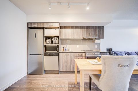 Photo 16 at 609 - 219 Dundas Street E, Yonge Corridor, Toronto
