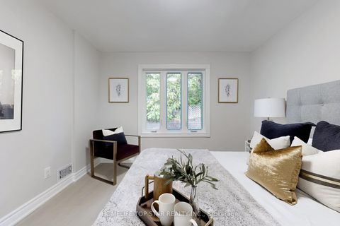 Photo 18 at 36 Belyea Crescent, Bendale, Toronto