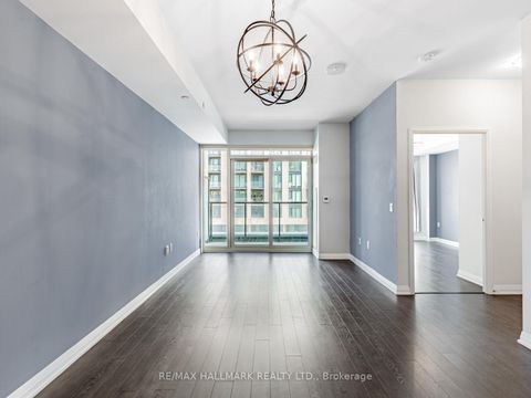 Photo 14 at 322 - 99 Eagle Rock Way, Rural Vaughan, Vaughan