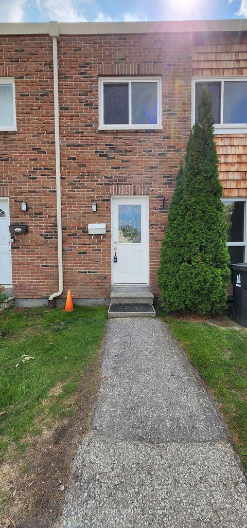Photo 0 at 132 - 18 Elsa Vine Way, Bayview Village, Toronto