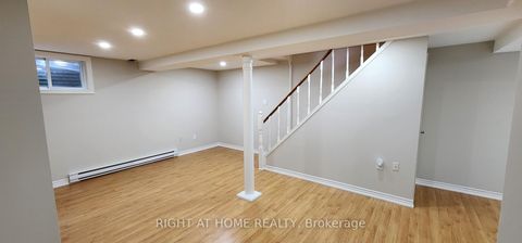 Photo 4 at 132 - 18 Elsa Vine Way, Bayview Village, Toronto