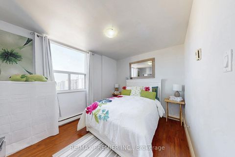 Photo 8 at 1001 - 1145 Logan Avenue, Broadview North, Toronto