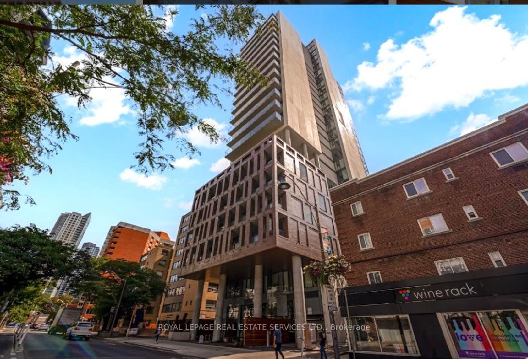 203 - 81 Wellesley Street E, Yonge Corridor, Toronto 