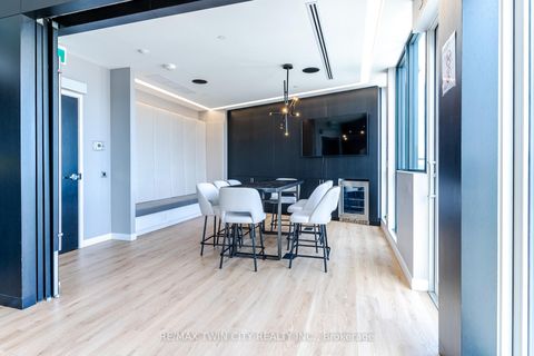 Photo 25 at 409 - 681 Yonge Street, Painswick South, Barrie