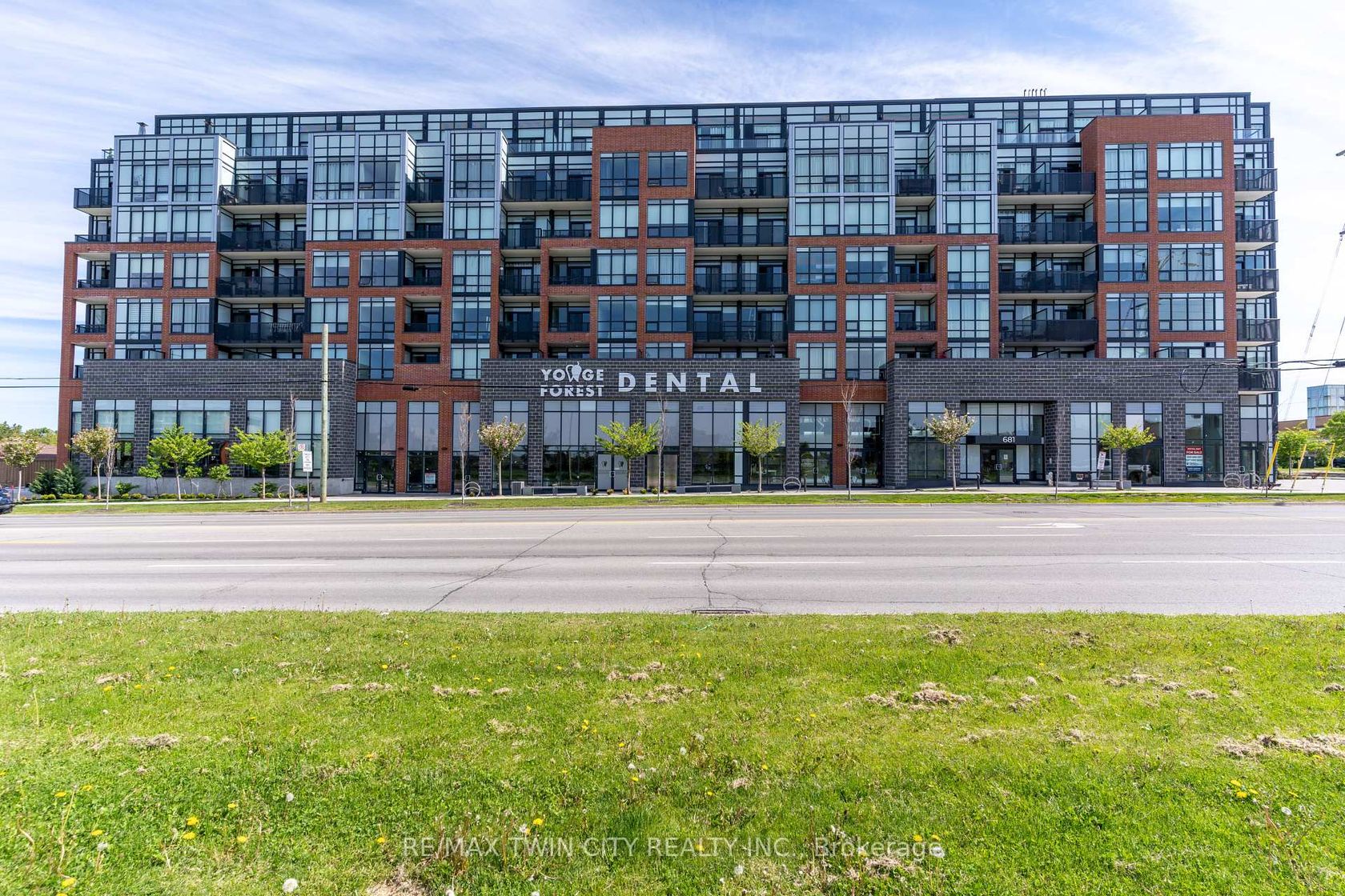 409 - 681 Yonge Street, Painswick South, Barrie photo 8 409 - 681 Yonge Street, Painswick South, Barrie photo 8