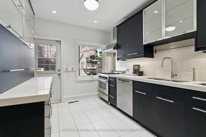 Photo 10 at 100 Colbeck Street, Bloor West Village, Toronto