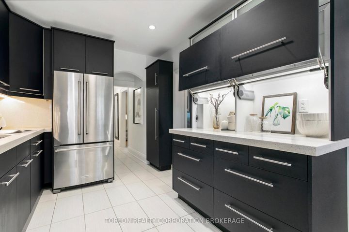 Photo 14 at 100 Colbeck Street, Bloor West Village, Toronto