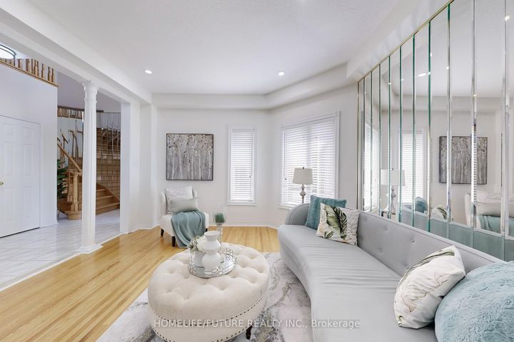 Photo 1 at 1595 Deerhurst Court, Highbush, Pickering