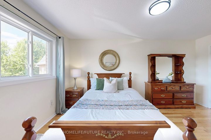 Photo 24 at 1595 Deerhurst Court, Highbush, Pickering