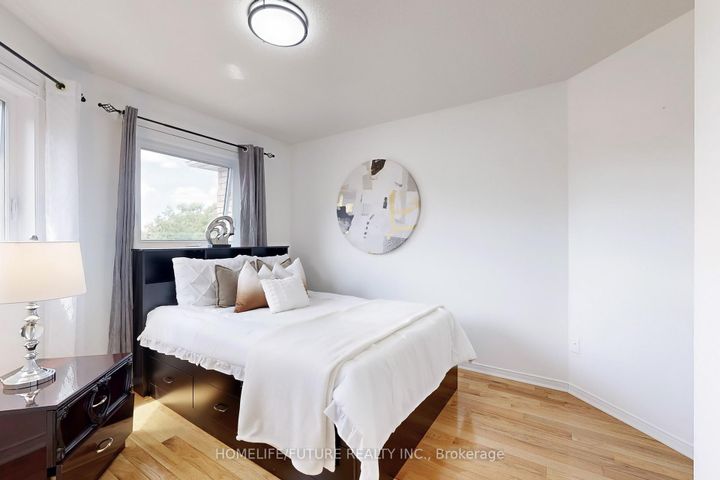 Photo 26 at 1595 Deerhurst Court, Highbush, Pickering