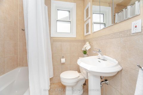 Photo 19 at 151 Brooklawn Avenue, Cliffcrest, Toronto
