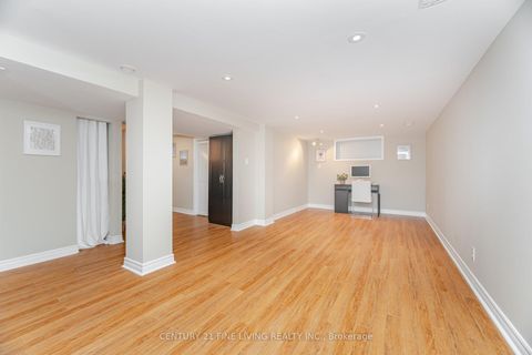 Photo 21 at 151 Brooklawn Avenue, Cliffcrest, Toronto