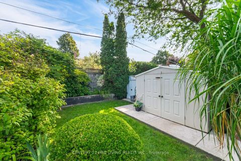 Photo 39 at 151 Brooklawn Avenue, Cliffcrest, Toronto