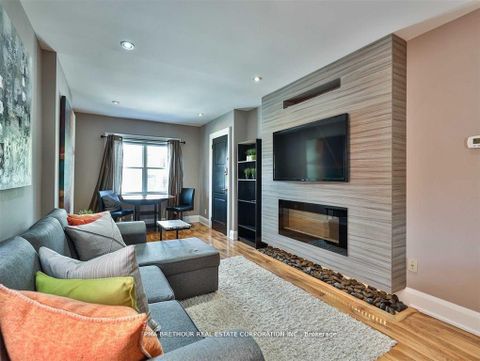 Photo 5 at 4 Belle Ayre Boulevard, Mount Pleasant East, Toronto