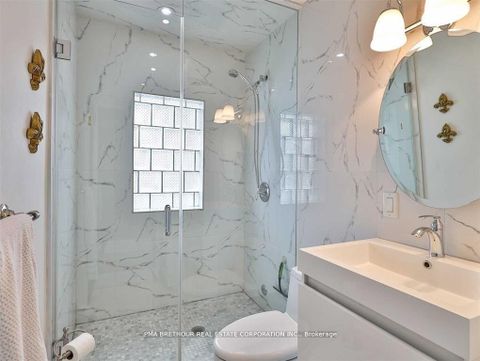 Photo 18 at 4 Belle Ayre Boulevard, Mount Pleasant East, Toronto