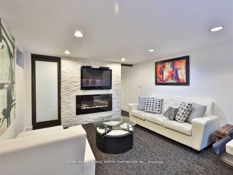 Photo 20 at 4 Belle Ayre Boulevard, Mount Pleasant East, Toronto