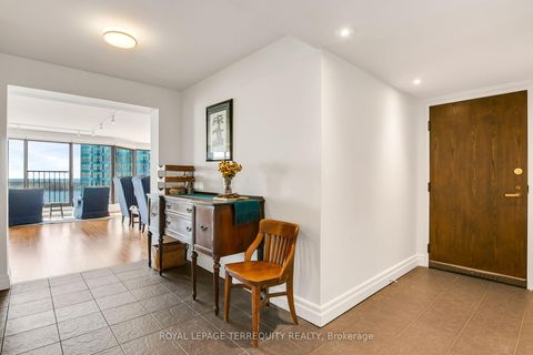 Photo 3 at 2311 - 55 Harbour Square, Waterfront Communities C1, Toronto