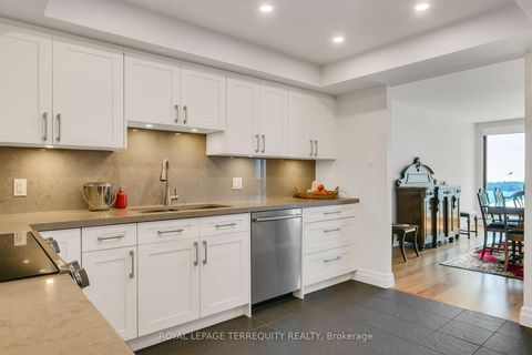 Photo 23 at 2311 - 55 Harbour Square, Waterfront Communities C1, Toronto