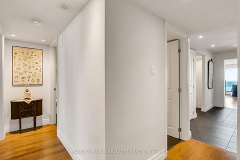 Photo 26 at 2311 - 55 Harbour Square, Waterfront Communities C1, Toronto