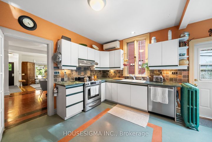 Photo 12 at 172 Ashdale Avenue, Coxwell, Toronto