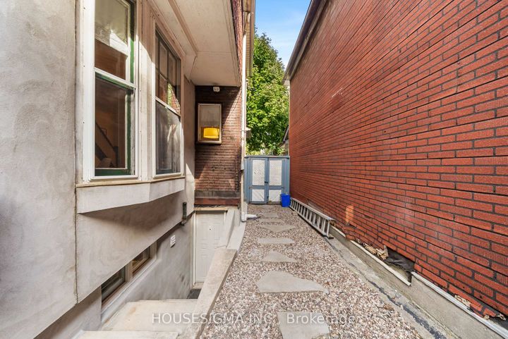 Photo 32 at 172 Ashdale Avenue, Coxwell, Toronto