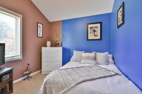 Photo 14 at 924 Vicrol Drive, Alcona, Innisfil
