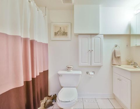 Photo 19 at 924 Vicrol Drive, Alcona, Innisfil