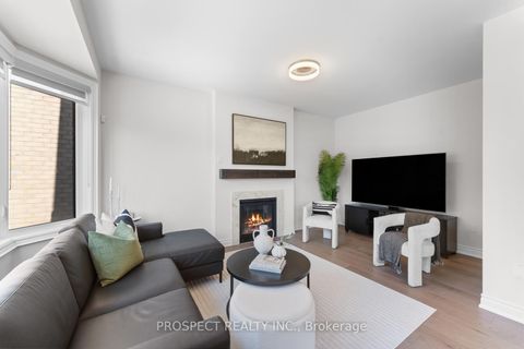Photo 6 at 42 Ryerson Drive, Kleinburg, Vaughan