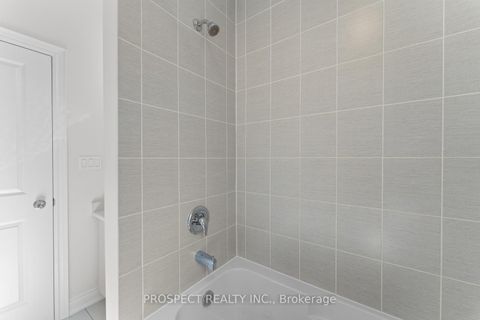 Photo 27 at 42 Ryerson Drive, Kleinburg, Vaughan