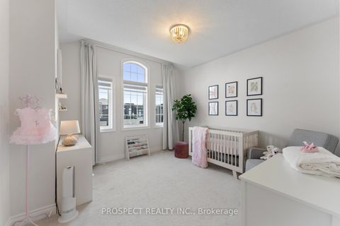 Photo 29 at 42 Ryerson Drive, Kleinburg, Vaughan