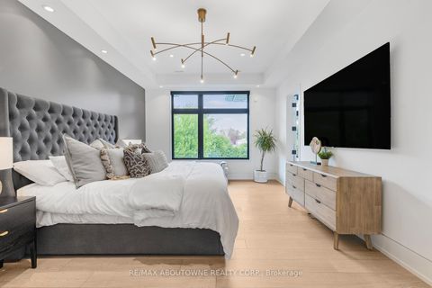 Photo 20 at 215 Morden Road, WO West, Oakville