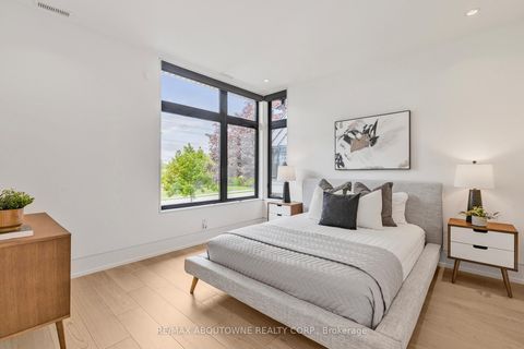 Photo 25 at 215 Morden Road, WO West, Oakville