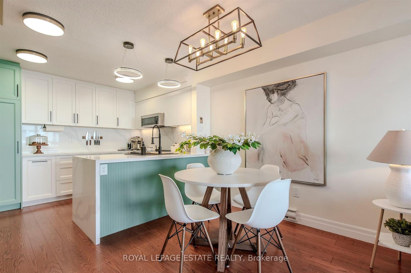 32 - 1209 Queen Street E, South Riverdale, Toronto 2