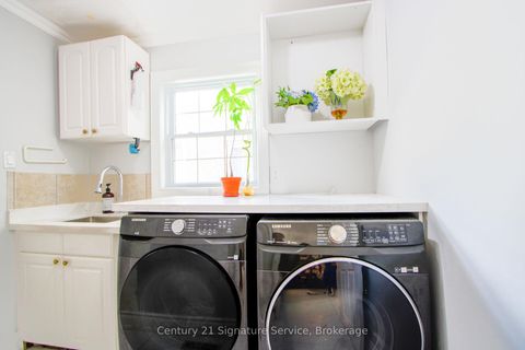 Photo 10 at 81 Linton Avenue, Central West, Ajax