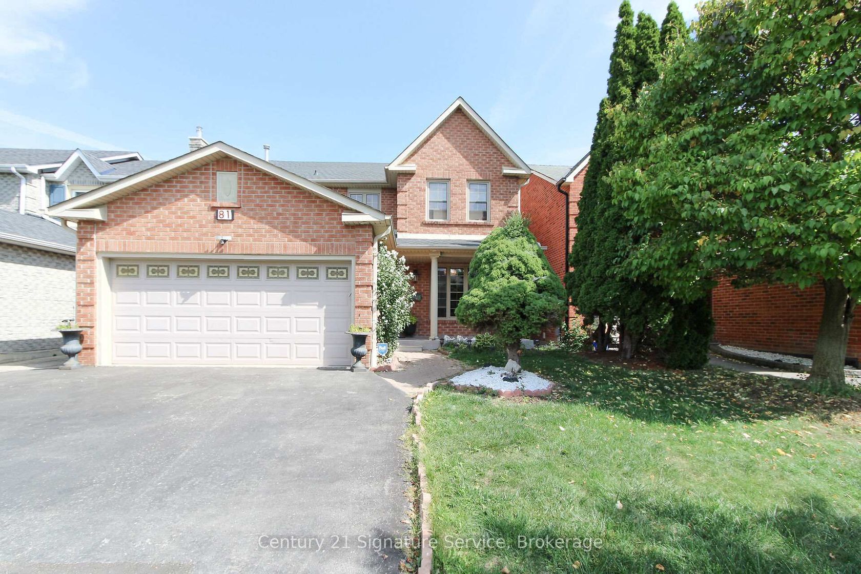 81 Linton Avenue, Central West, Ajax 