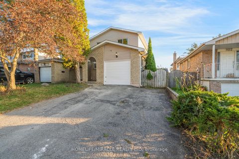 Photo 1 at 100 Kozlov Street, Sunnidale, Barrie