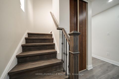 Photo 16 at 100 Kozlov Street, Sunnidale, Barrie