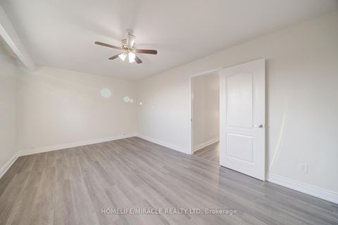 Photo 20 at 100 Kozlov Street, Sunnidale, Barrie