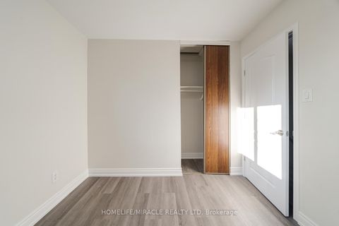 Photo 23 at 100 Kozlov Street, Sunnidale, Barrie