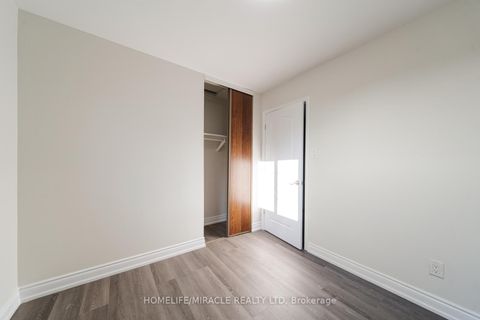 Photo 24 at 100 Kozlov Street, Sunnidale, Barrie