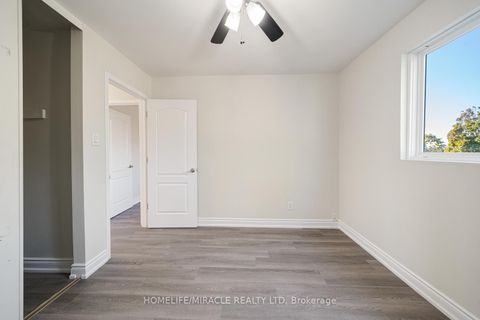 Photo 31 at 100 Kozlov Street, Sunnidale, Barrie