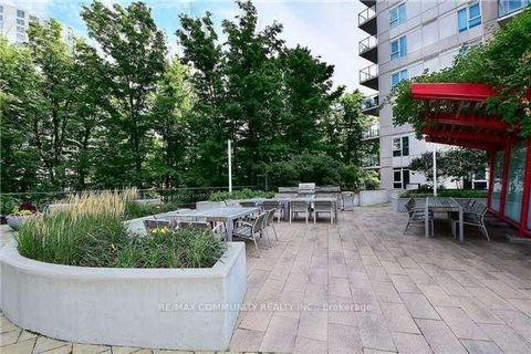 Photo 5 at 2010 - 25 Town Centre Court, Bendale, Toronto Photo 5 at 2010 - 25 Town Centre Court, Bendale, Toronto