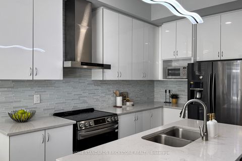 Photo 17 at 67 Lebovic Campus Drive, Patterson, Vaughan