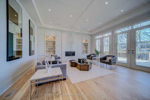 Photo 17 at 154 Glen Cedar Road, Cedarvale, Toronto