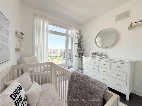 Photo 20 at 18 Pageant Avenue, Vellore Village, Vaughan